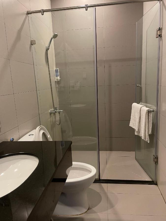 Song Tra Hotel Thu Dau Mot Exterior foto